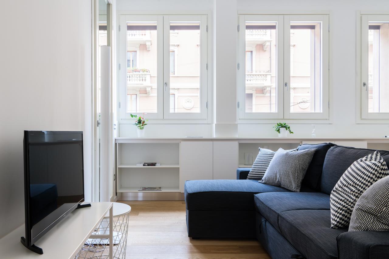 Appartamento Altido Lovely 1-bed Flat With Balcony & Free Parking Milano