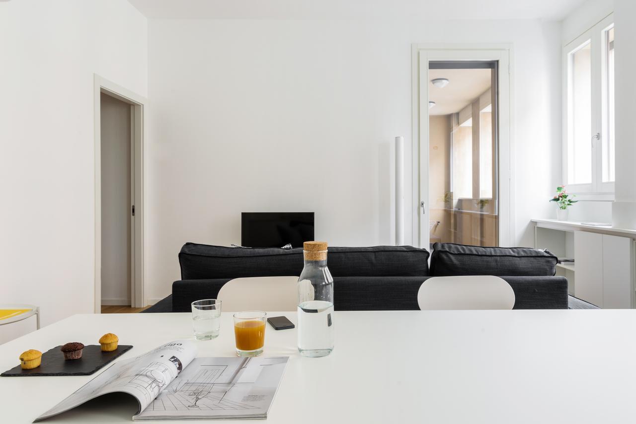 Appartamento Altido Lovely 1-bed Flat With Balcony & Free Parking Milano